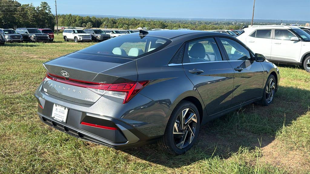 2026 Hyundai ELANTRA Limited
