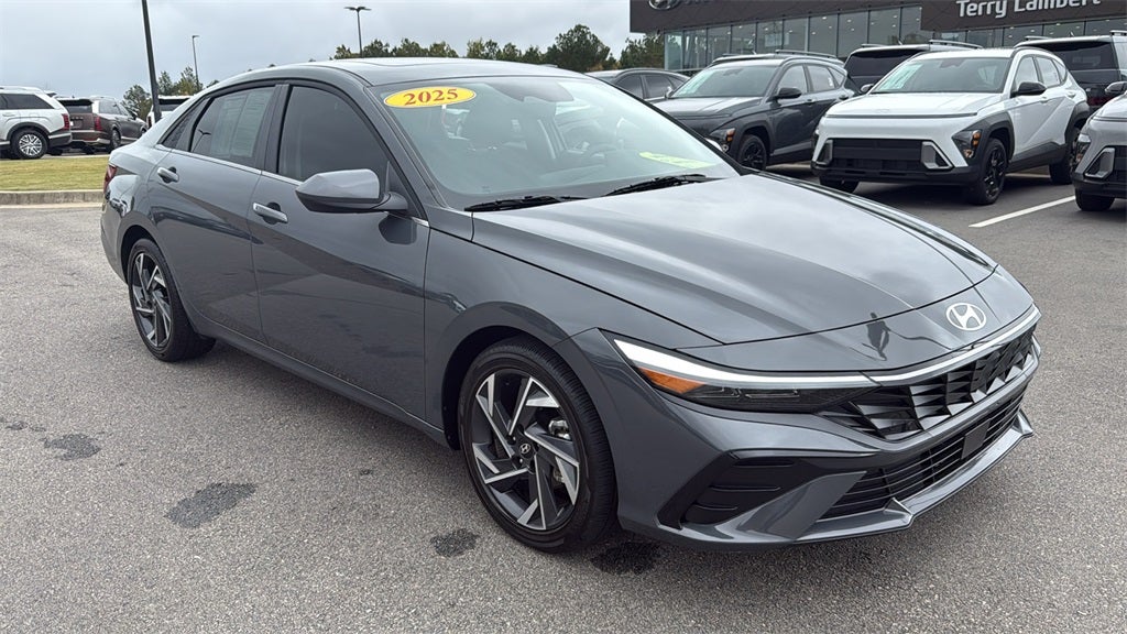 2025 Hyundai ELANTRA SEL Convenience