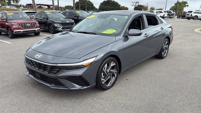 2025 Hyundai ELANTRA SEL Convenience