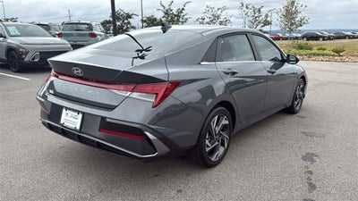 2025 Hyundai ELANTRA SEL Convenience