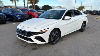 2025 Hyundai ELANTRA SEL Convenience