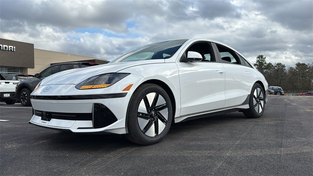 2025 Hyundai IONIQ 6 SE