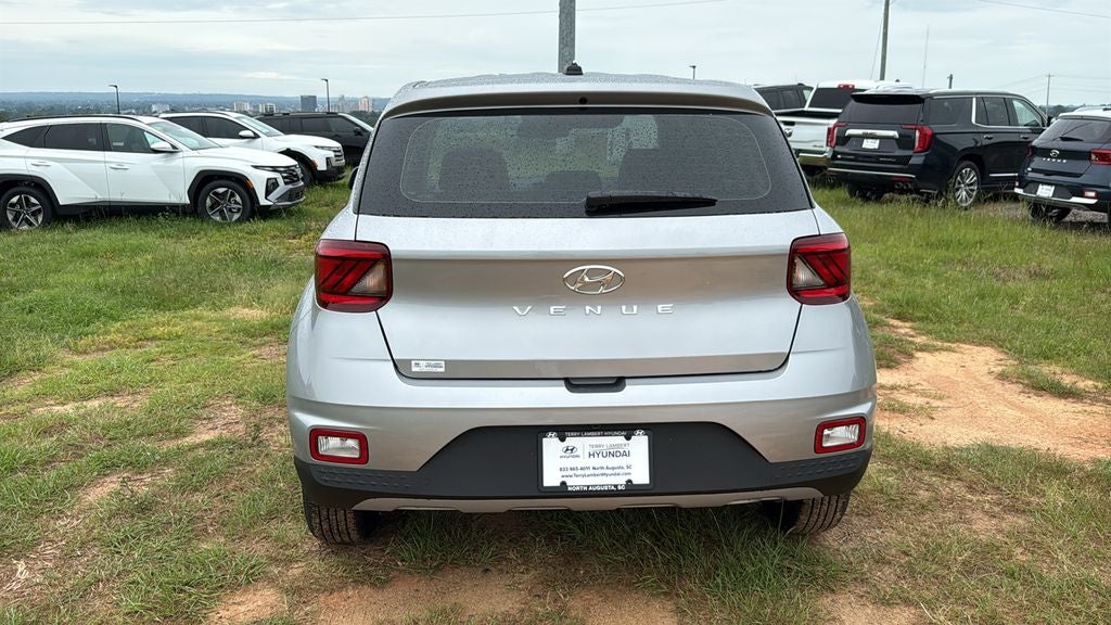 2026 Hyundai VENUE SE