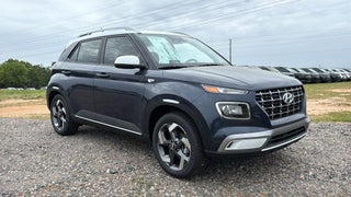 2026 Hyundai VENUE SEL W/Two-Tone Roof
