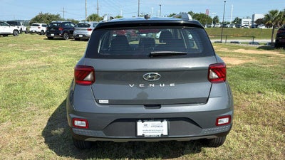 2026 Hyundai VENUE SEL W/Two-Tone Roof