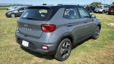 2026 Hyundai VENUE SEL W/Two-Tone Roof