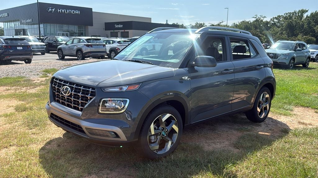 2026 Hyundai VENUE SEL W/Two-Tone Roof