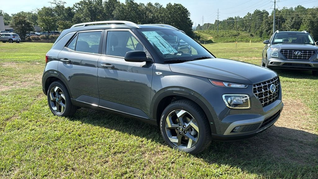 2026 Hyundai VENUE SEL W/Two-Tone Roof