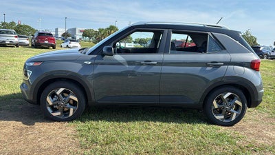 2026 Hyundai VENUE SEL W/Two-Tone Roof