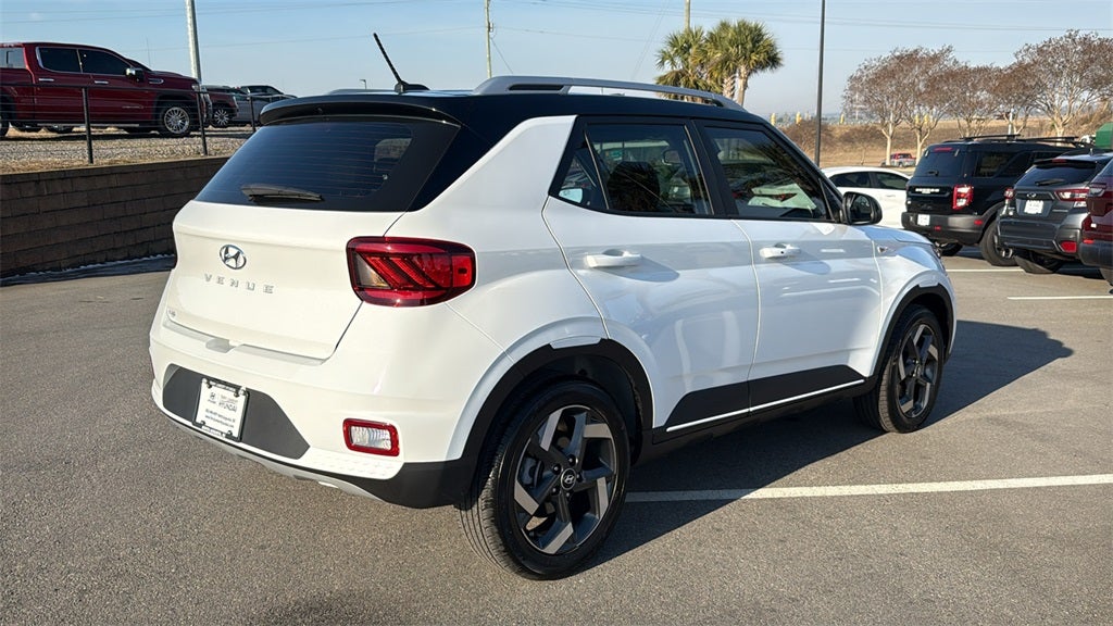 2025 Hyundai VENUE Limited
