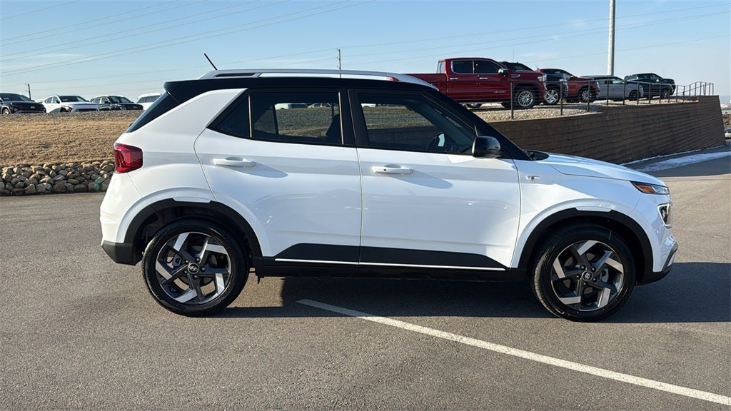 2025 Hyundai VENUE Limited