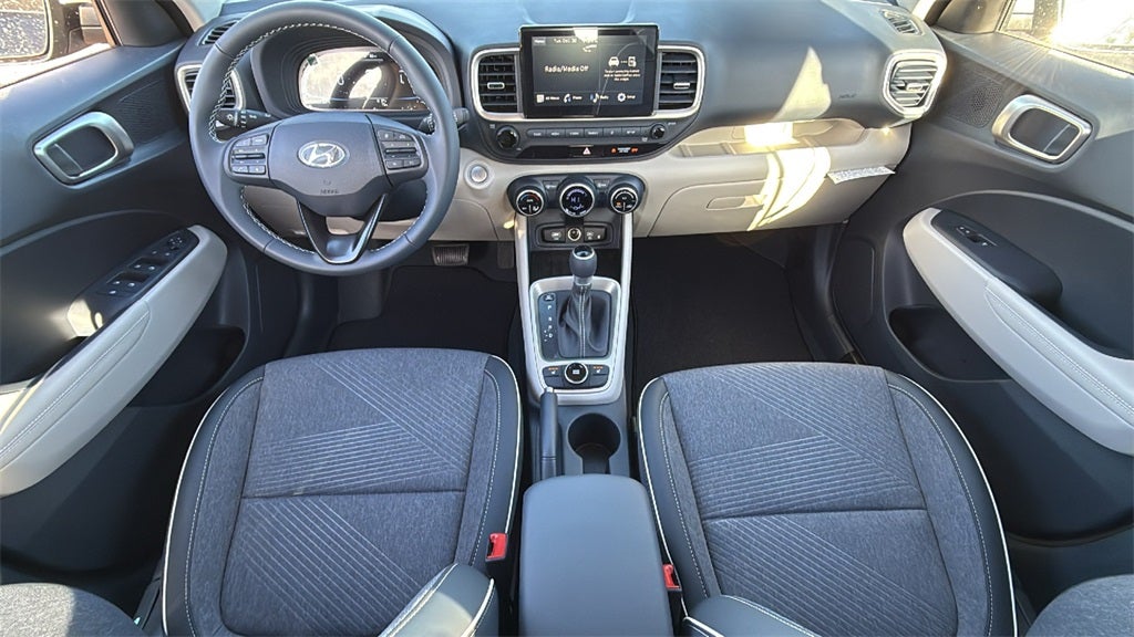 2026 Hyundai VENUE SEL W/Two-Tone Roof
