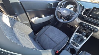 2026 Hyundai VENUE SEL W/Two-Tone Roof