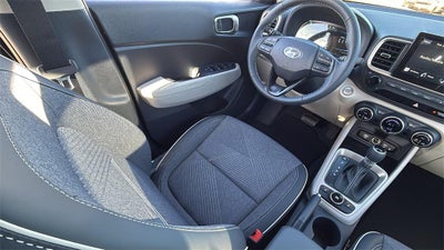 2026 Hyundai VENUE SEL W/Two-Tone Roof