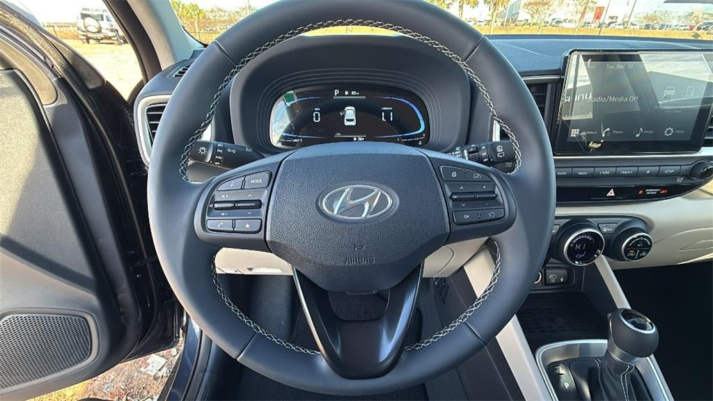 2026 Hyundai VENUE SEL W/Two-Tone Roof