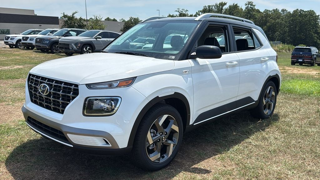 2026 Hyundai VENUE SEL W/Two-Tone Roof