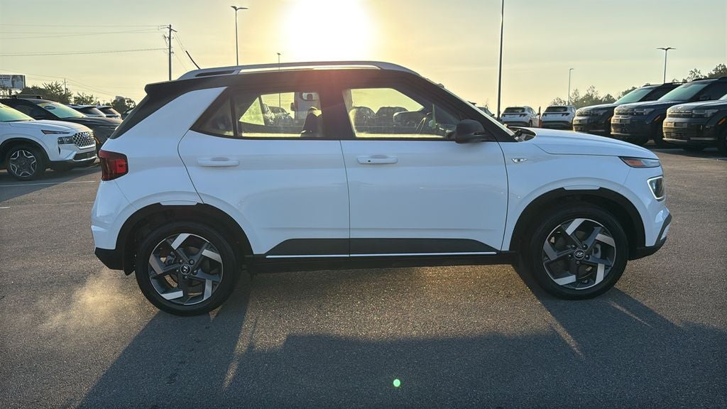 2024 Hyundai VENUE Limited