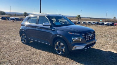 2026 Hyundai VENUE SEL W/Two-Tone Roof