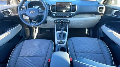 2026 Hyundai VENUE SEL W/Two-Tone Roof