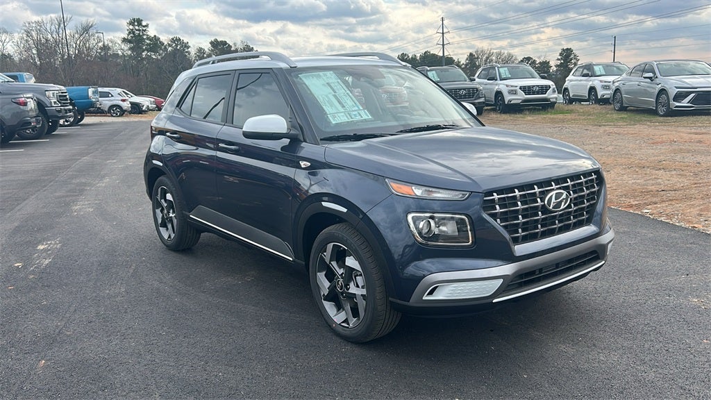 2026 Hyundai VENUE SEL W/Two-Tone Roof