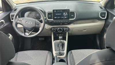 2026 Hyundai VENUE SEL W/Two-Tone Roof