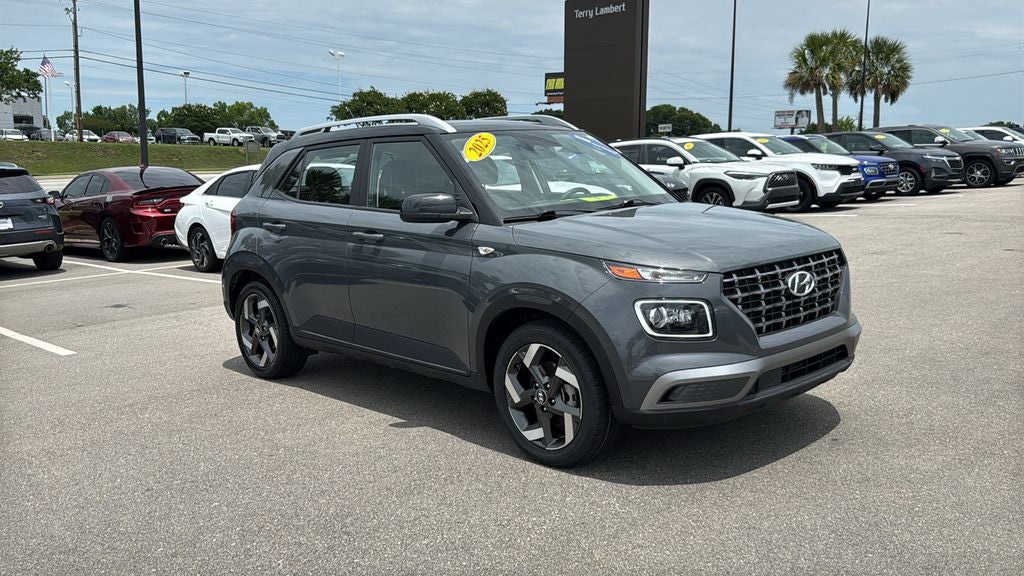 2025 Hyundai VENUE Limited
