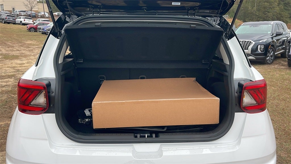 2026 Hyundai VENUE SEL W/Two-Tone Roof