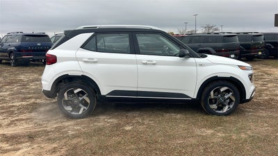 2026 Hyundai VENUE SEL W/Two-Tone Roof