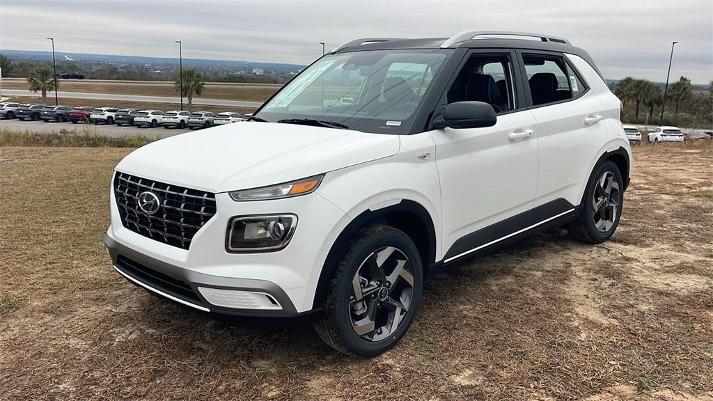 2026 Hyundai VENUE SEL W/Two-Tone Roof
