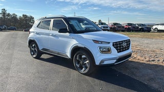 2026 Hyundai VENUE SEL W/Two-Tone Roof