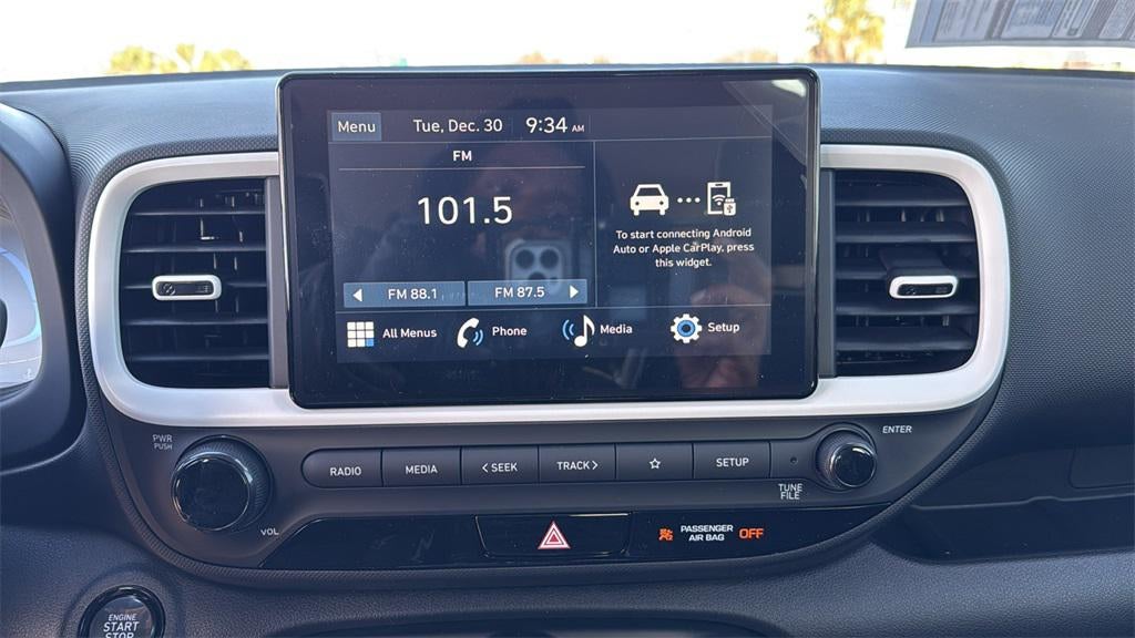 2026 Hyundai VENUE SEL W/Two-Tone Roof