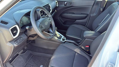 2026 Hyundai VENUE SEL W/Two-Tone Roof