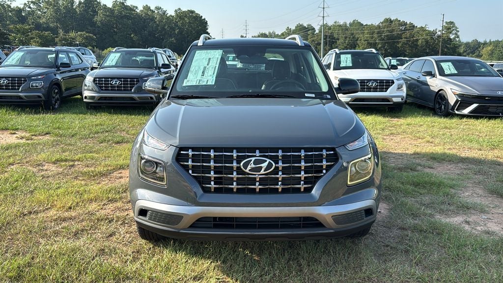 2026 Hyundai VENUE SEL W/Two-Tone Roof