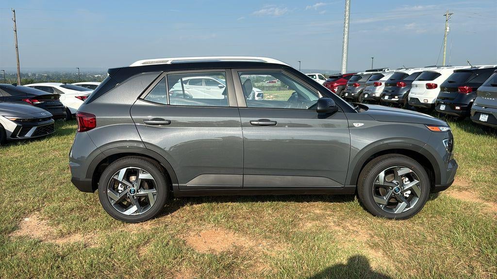 2026 Hyundai VENUE SEL W/Two-Tone Roof