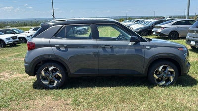 2026 Hyundai VENUE SEL W/Two-Tone Roof