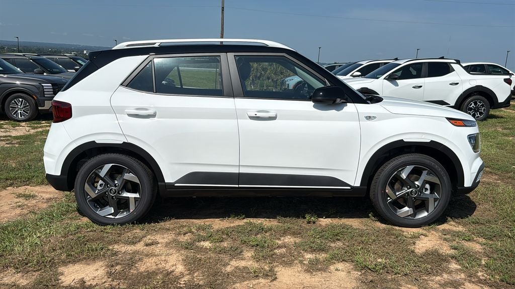 2026 Hyundai VENUE SEL W/Two-Tone Roof