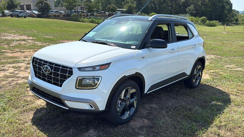 2026 Hyundai VENUE SEL W/Two-Tone Roof