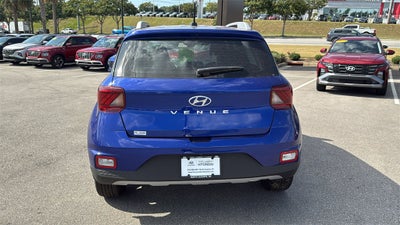 2024 Hyundai VENUE Limited