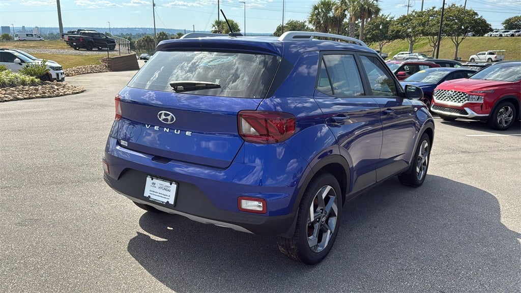 2024 Hyundai VENUE Limited
