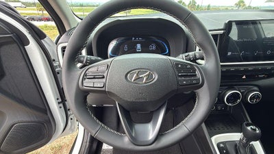 2026 Hyundai VENUE SEL W/Two-Tone Roof