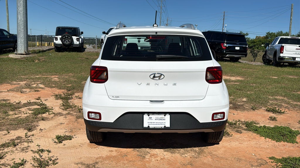 2026 Hyundai VENUE SEL