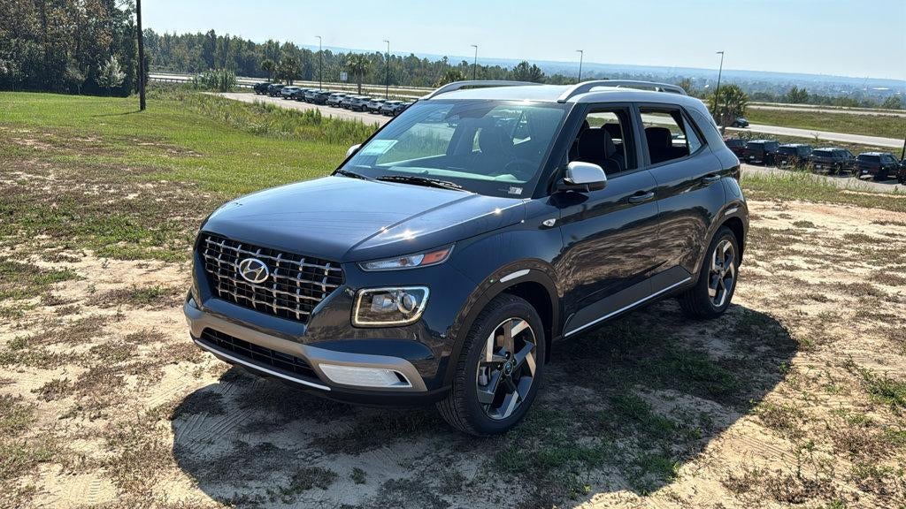 2026 Hyundai VENUE SEL W/Two-Tone Roof