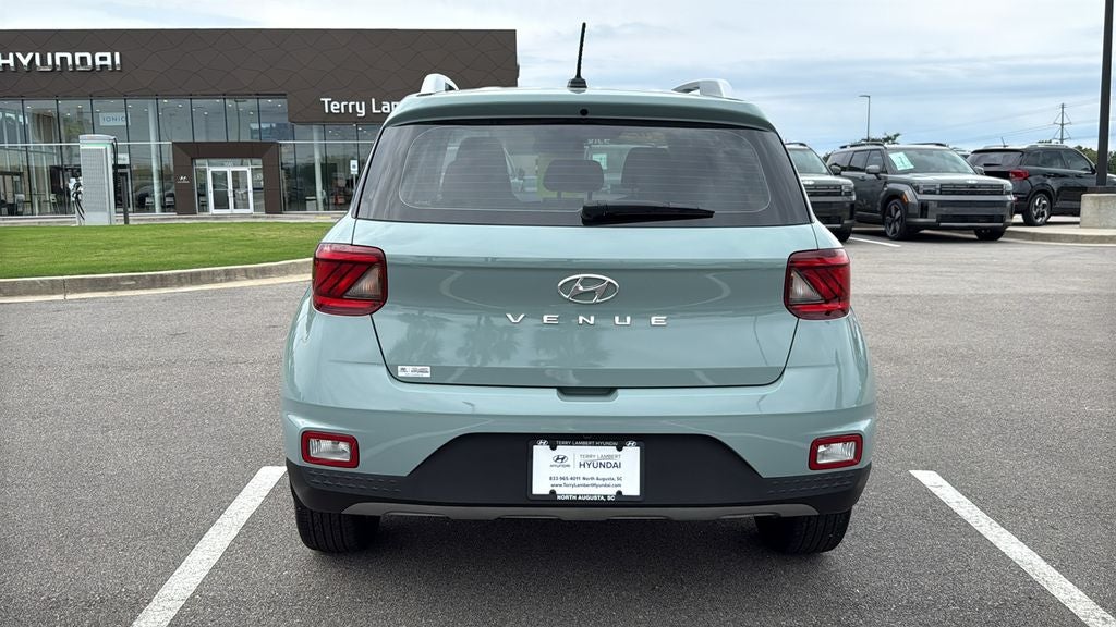 2025 Hyundai VENUE SEL