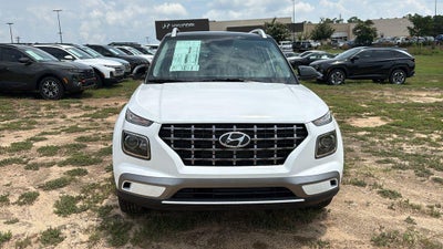 2026 Hyundai VENUE SEL W/Two-Tone Roof