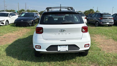 2026 Hyundai VENUE SEL W/Two-Tone Roof