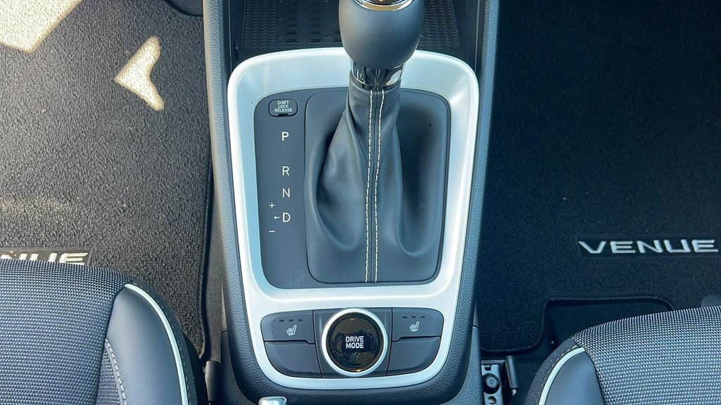 2025 Hyundai VENUE Limited