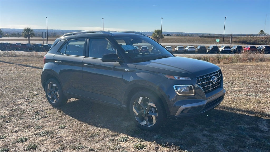 2026 Hyundai VENUE SEL W/Two-Tone Roof
