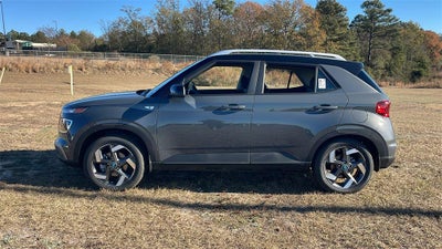 2026 Hyundai VENUE SEL W/Two-Tone Roof