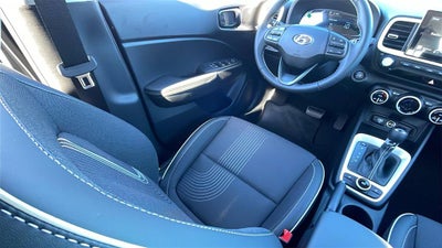 2026 Hyundai VENUE SEL W/Two-Tone Roof