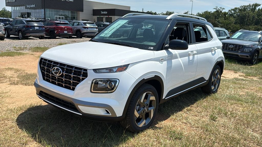 2026 Hyundai VENUE SEL W/Two-Tone Roof